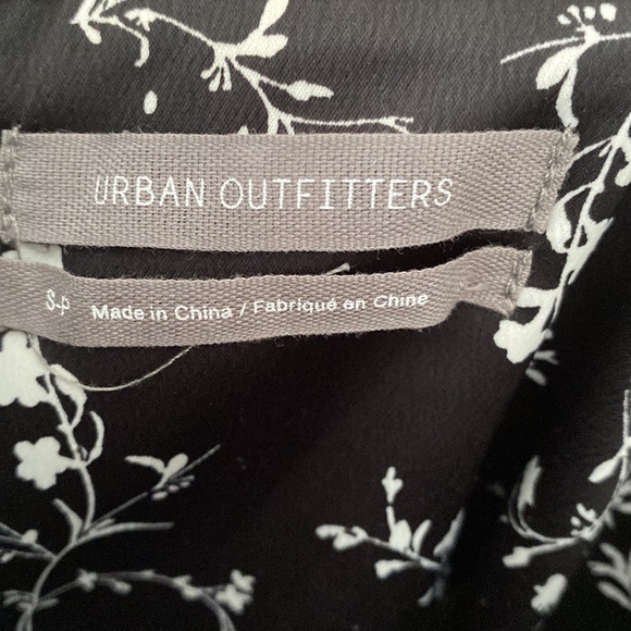 Urban outfitters slip dress - Picture 4 of 5